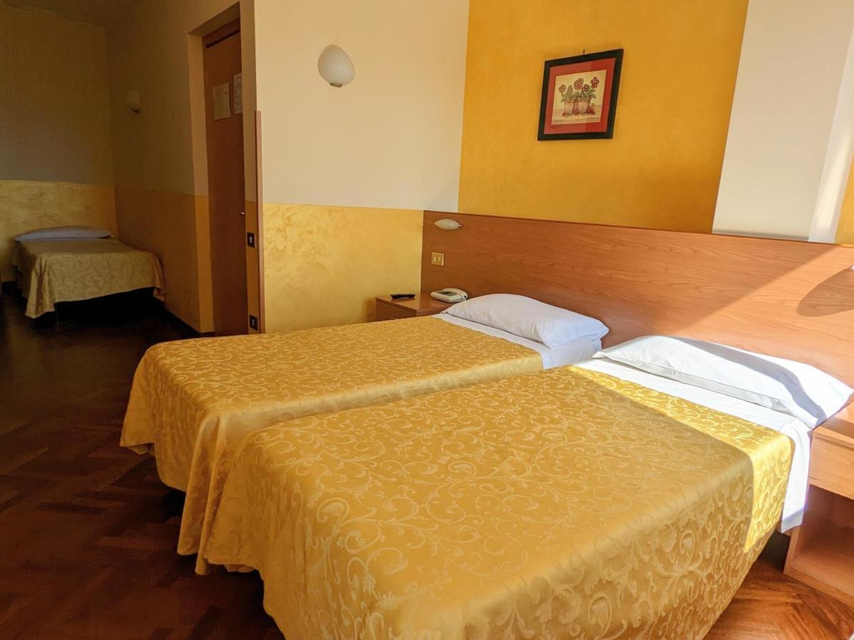 Hotel Del Sole Sora Buitenkant foto